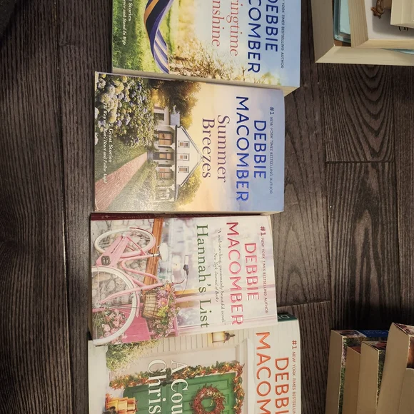 Collection - Colorful Covers - Picture 2 of 2